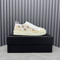 AMIRI Star Detail Low-Top Sneakers – White & Gold-Tone