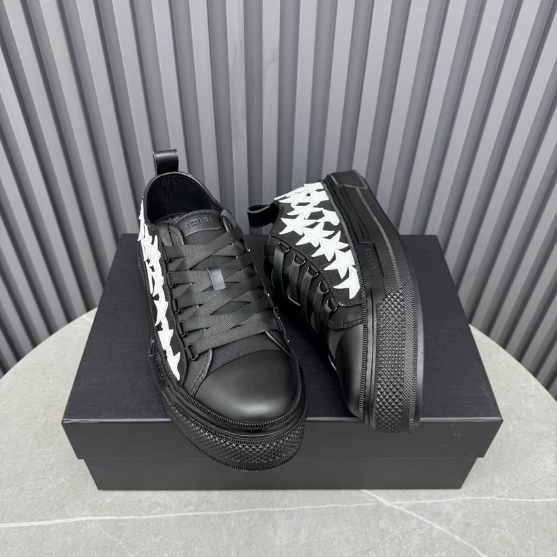 AMIRI Star Detail Low-Top Sneakers – Black & White