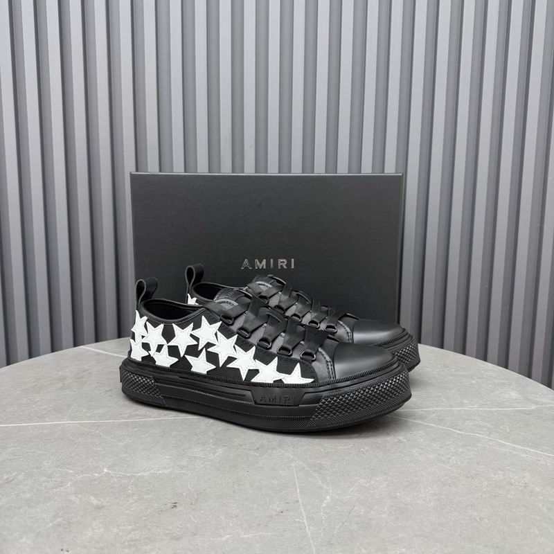 AMIRI Star Detail Low-Top Sneakers – Black & White