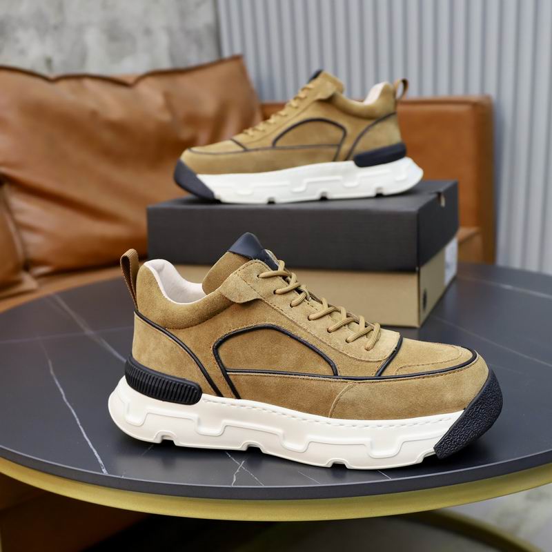 UGG Low-Top Chunky Sneakers - Tan