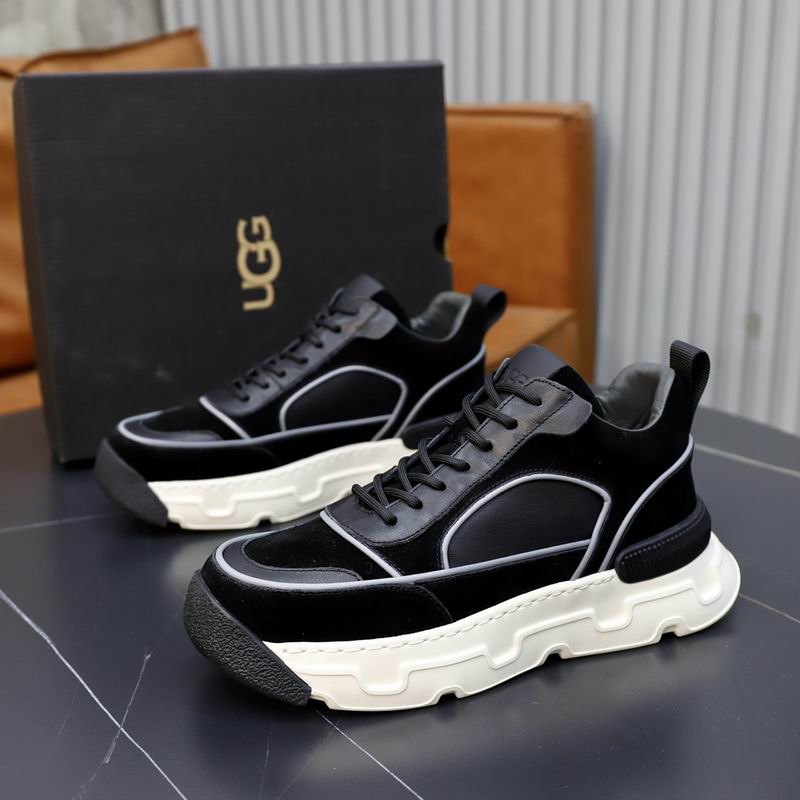 UGG Low-Top Chunky Sneakers - Black