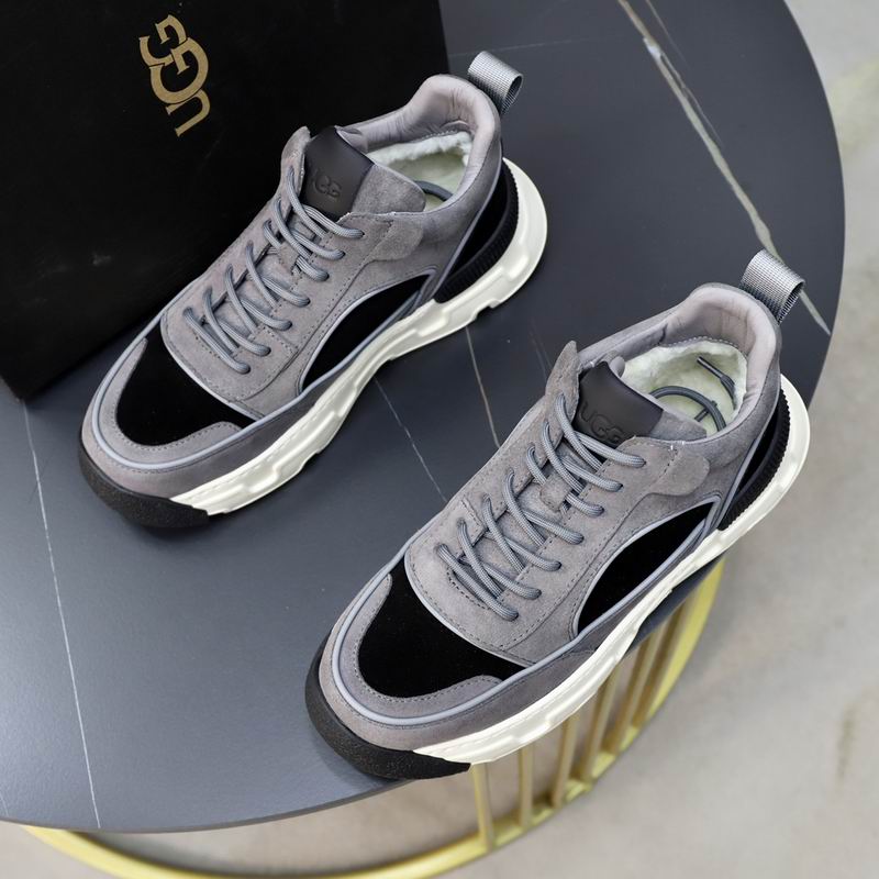 UGG Low-Top Chunky Sneakers - Grey & Black