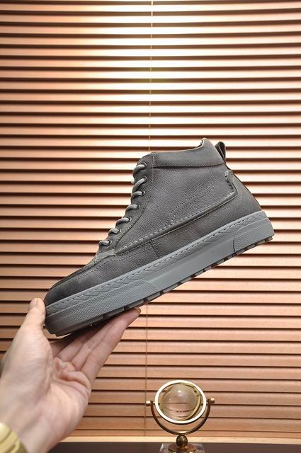 UGG High-Top Lace-Up Sneakers - Gray